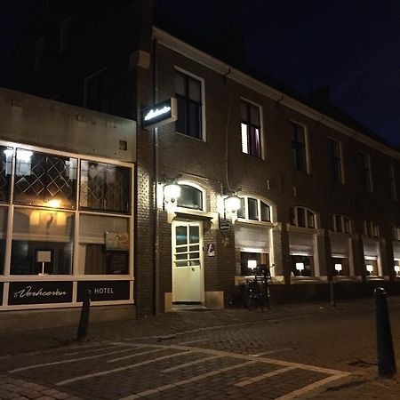 Hotel Bij Verhoeven Zevenbergen Bagian luar foto