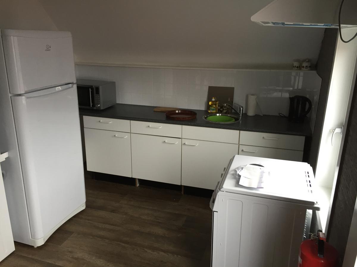 Hotel Bij Verhoeven Zevenbergen Bagian luar foto